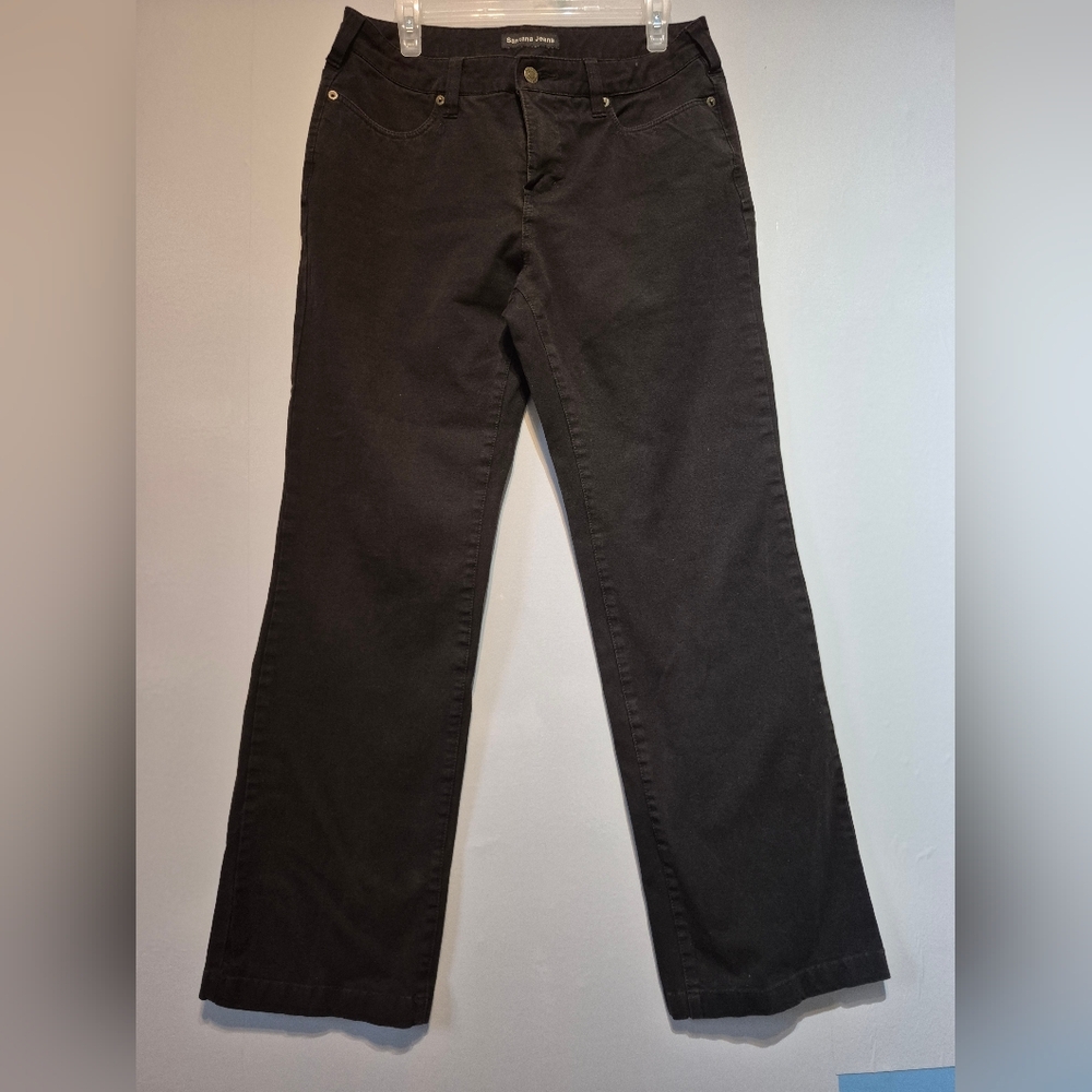 Black Women’s Straight-Leg Jeans